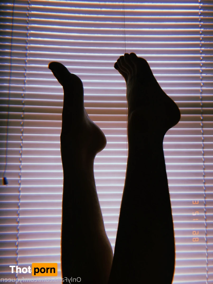 LuxxxTheFox 16512477