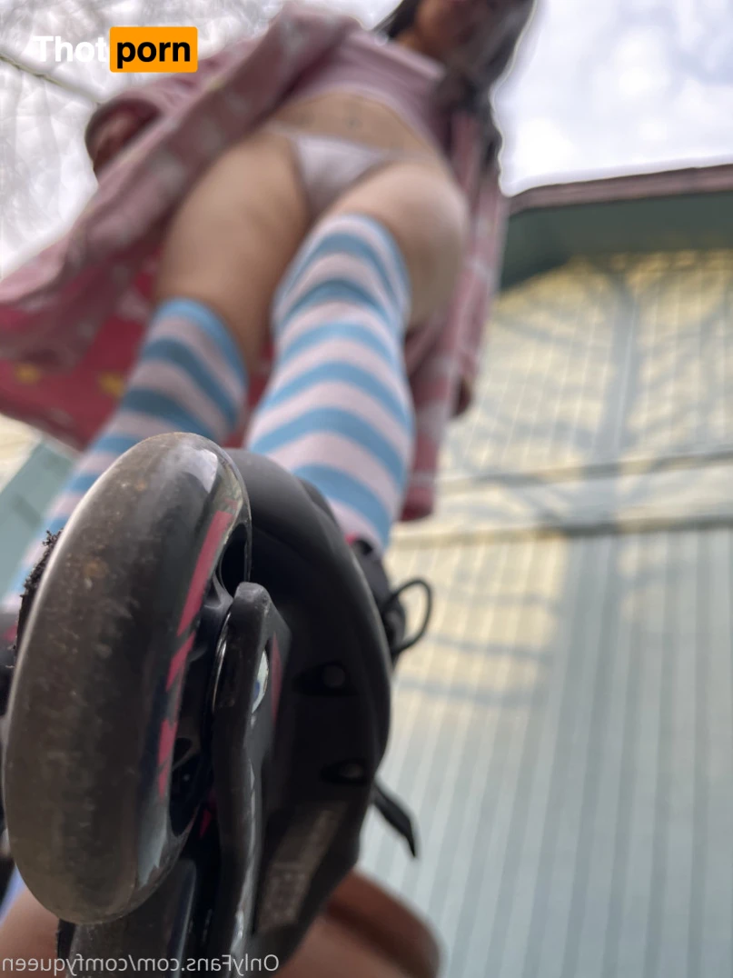 LuxxxTheFox 16524047