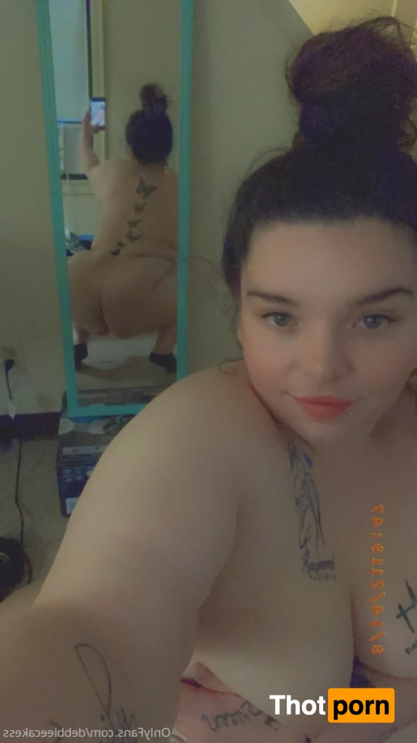 𝑫𝒆𝒃𝒃𝒊𝒆𝒆 😋💦 14326298