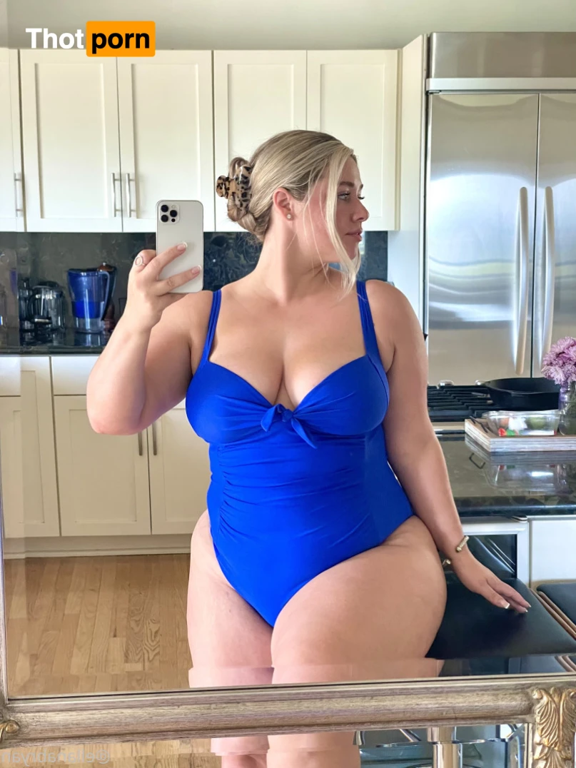 Ellana 🎂 15046476