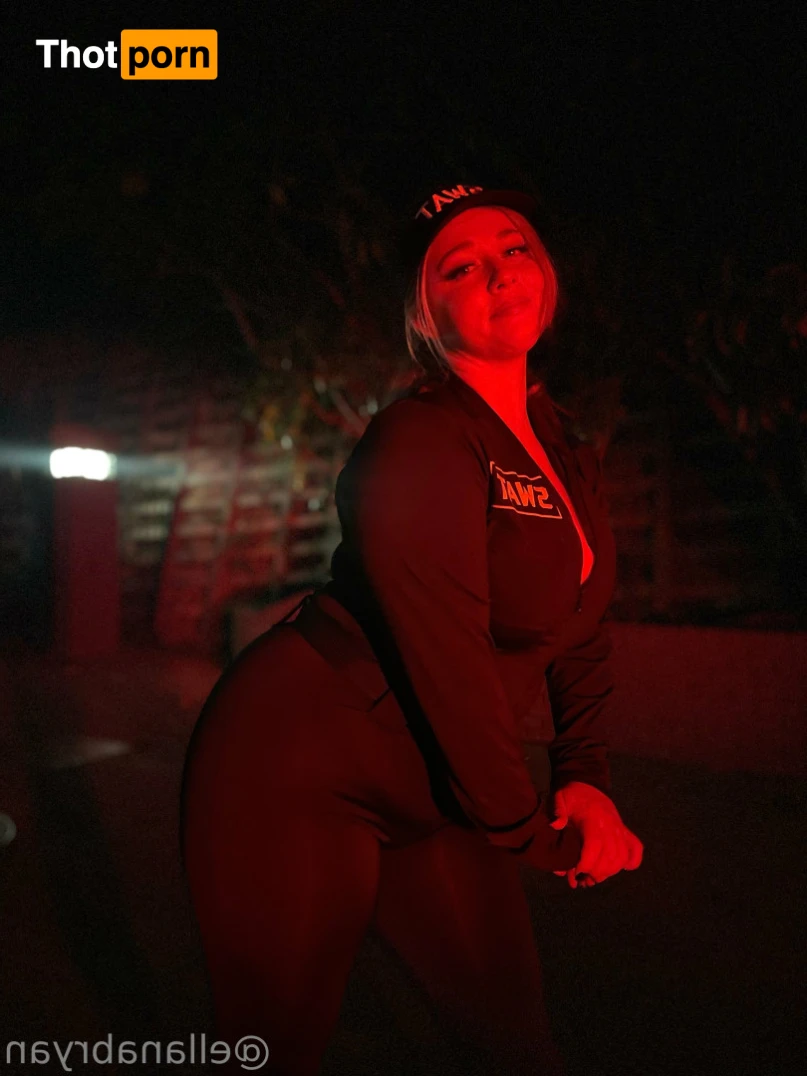 Ellana 🎂 15046600