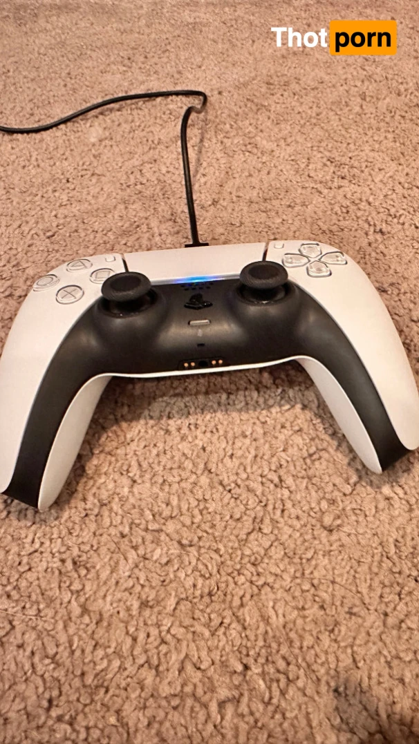 Ellana 🎂 15993467