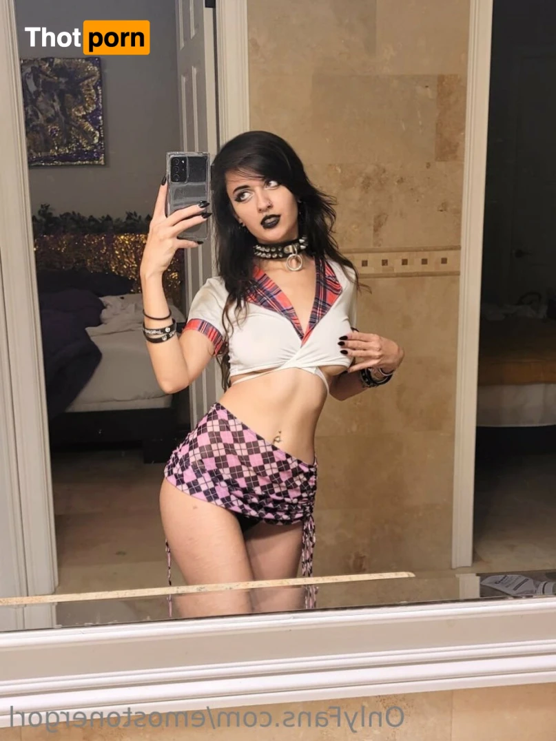 Starcaster 🖤 11010776