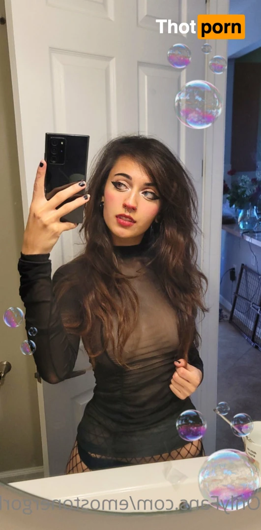 Starcaster 🖤 15916555