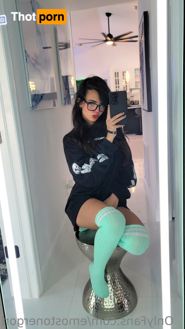 Starcaster 🖤 15916586