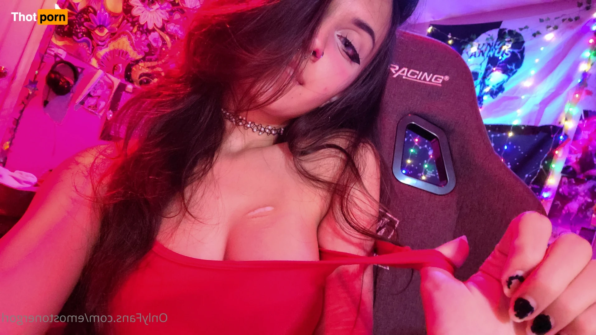 Starcaster 🖤 15916730