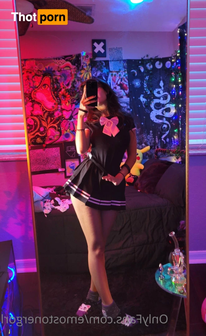 Starcaster 🖤 15916973