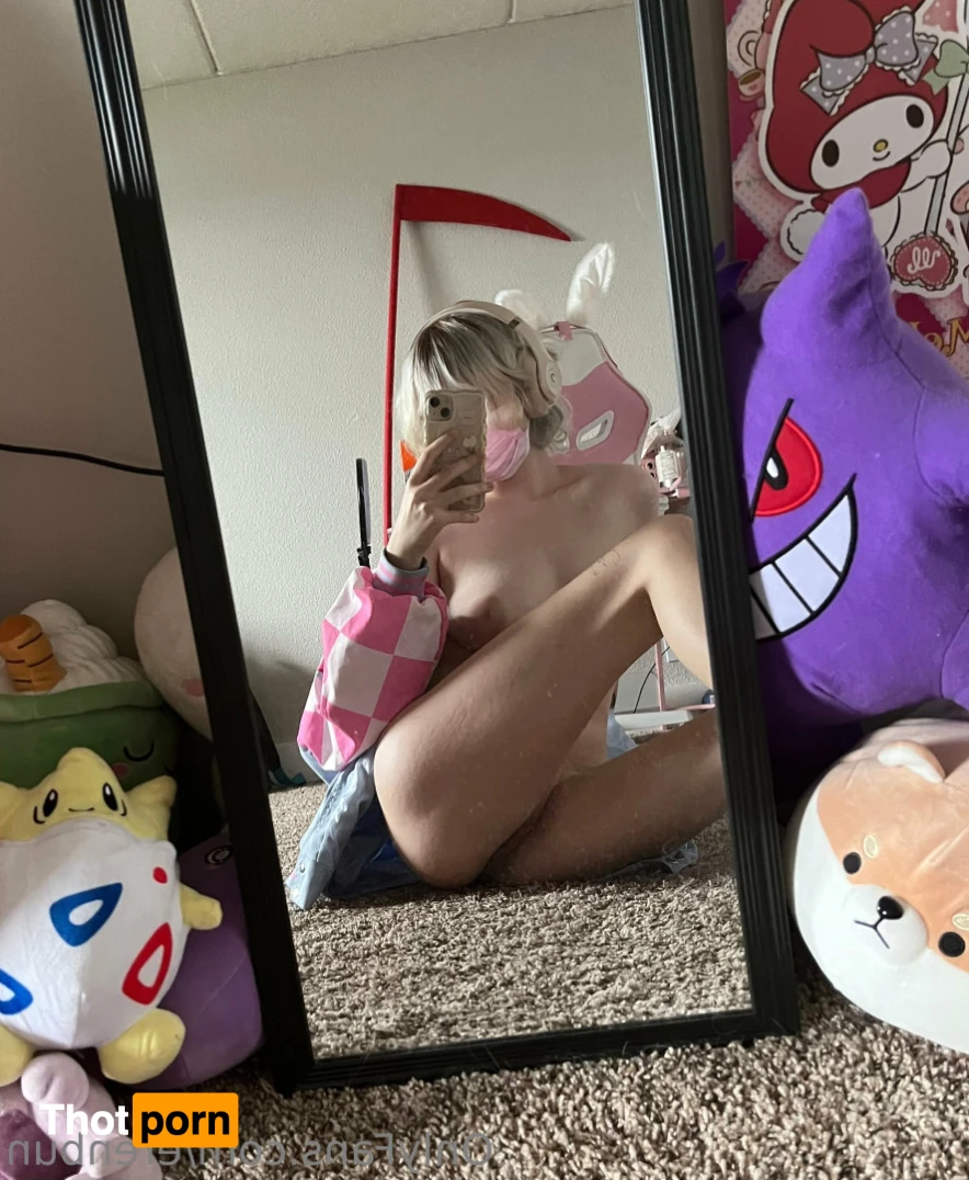 bunnie 🌙 15031527