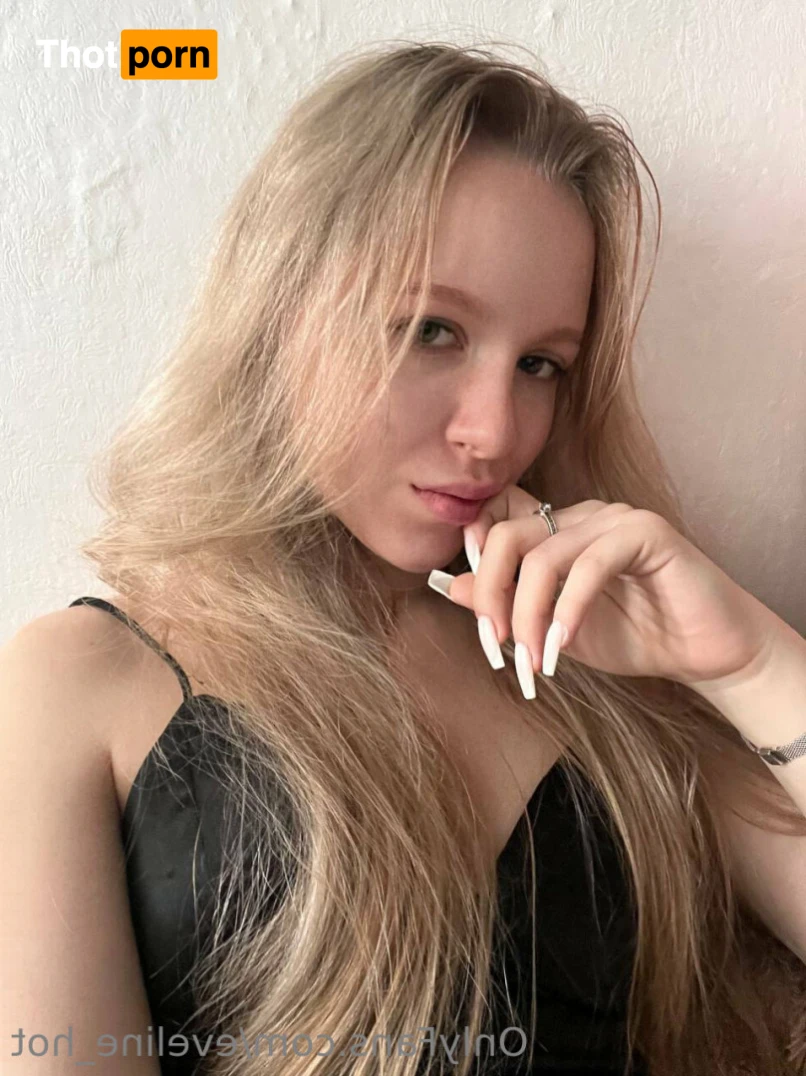 👑 𝐄𝐯𝐞𝐥𝐢𝐧𝐞 15797576