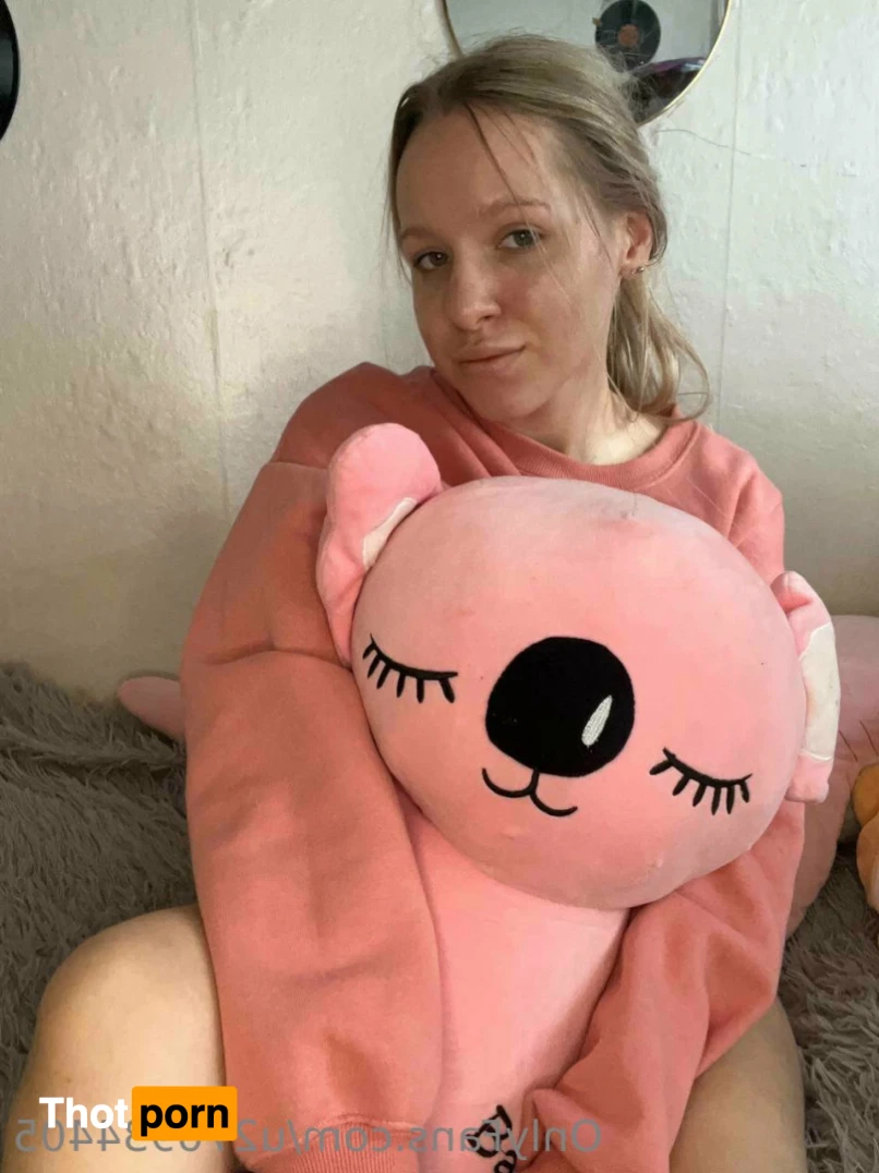 👑 𝐄𝐯𝐞𝐥𝐢𝐧𝐞 15797672