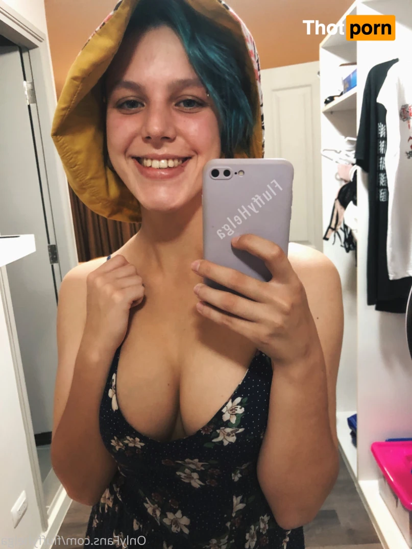 FluffyHelga 16518238