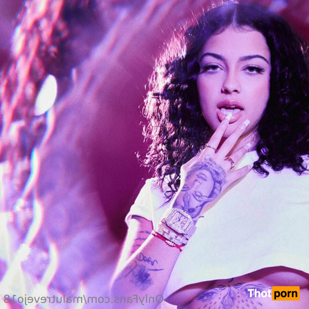 Malu Trevejo 14392025