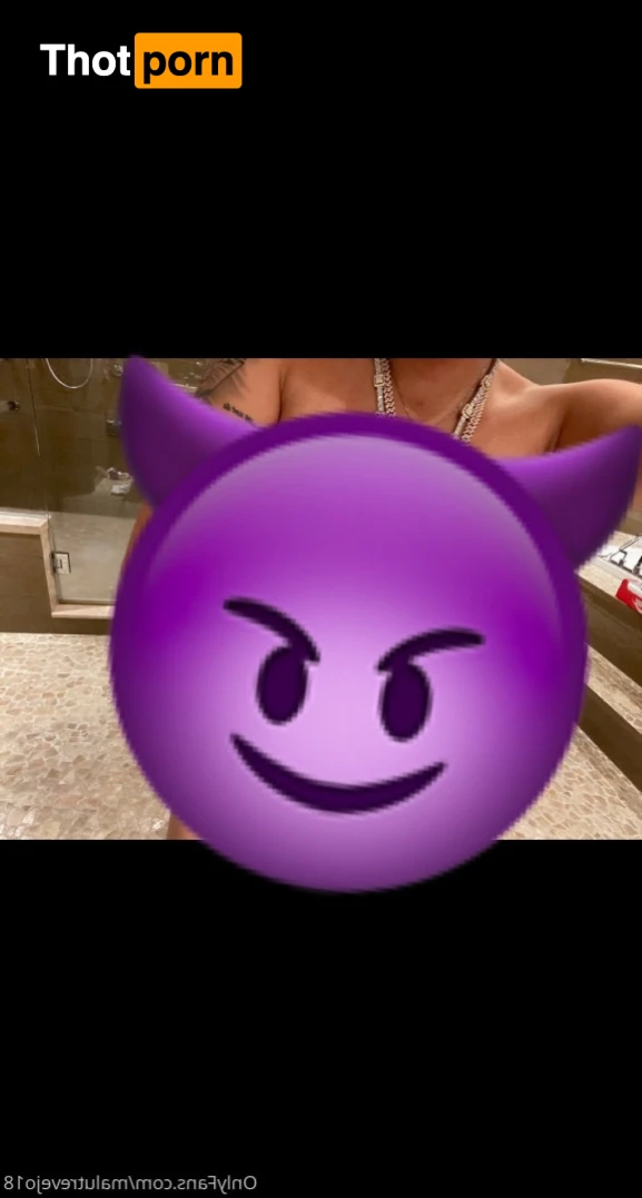 Malu Trevejo 14561466