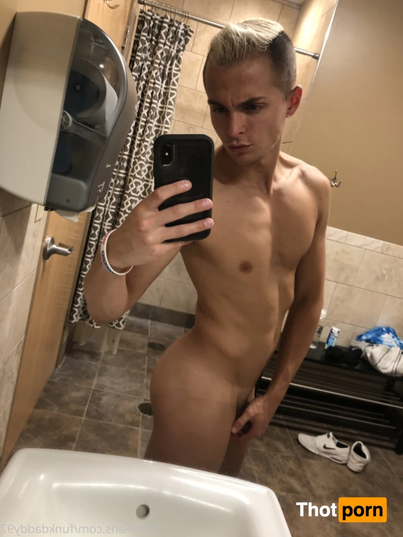 Funkdaddy97 16537029