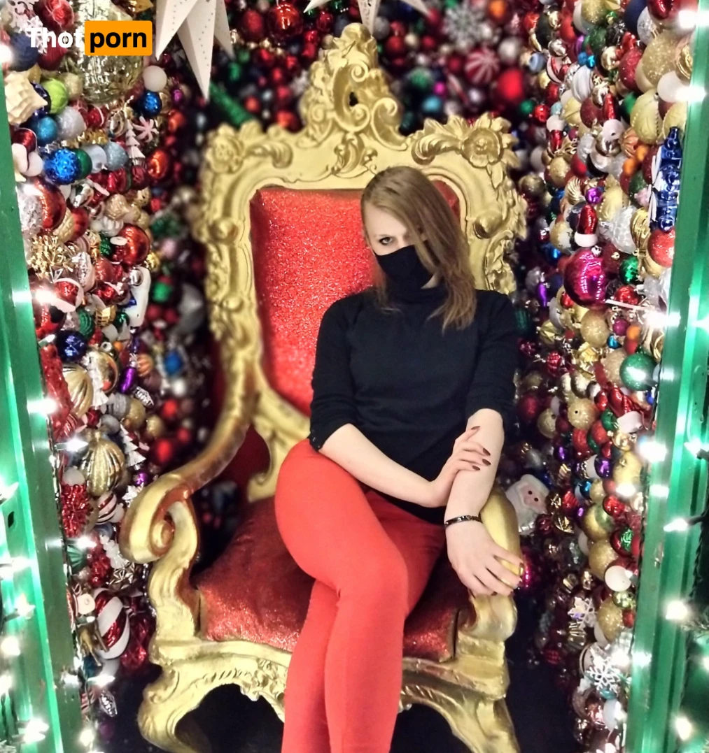 Fussy Hussy 14879338