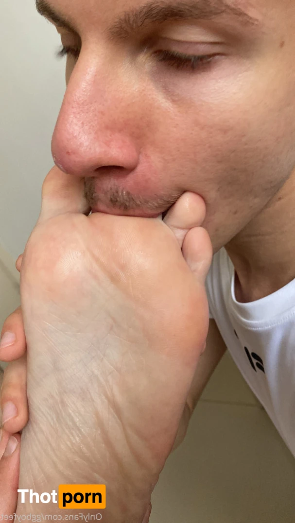 GGBOYFEET 14127572