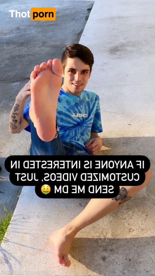 GGBOYFEET 14190379