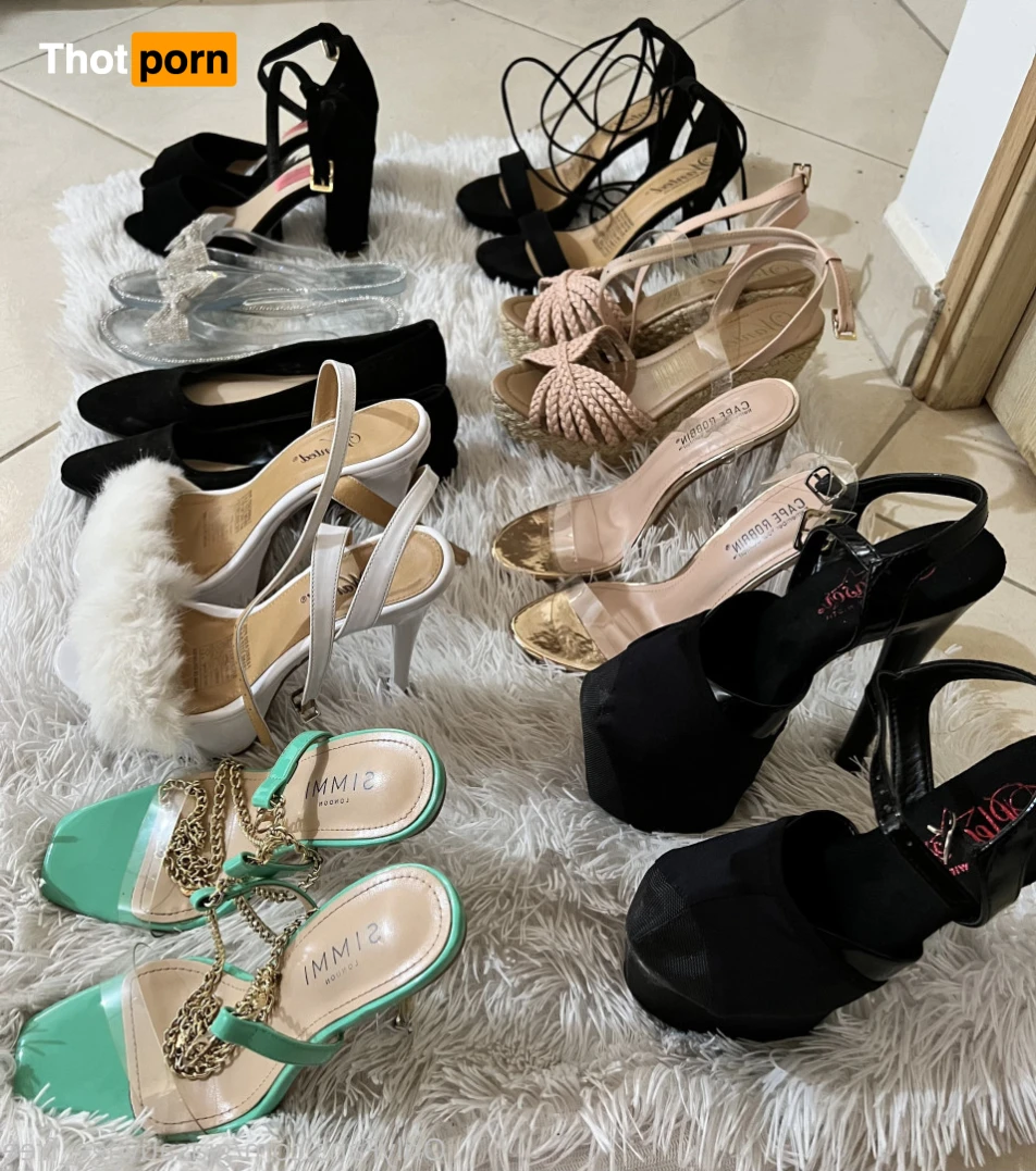 𝑮𝒊𝒂 FREE page. 15373311