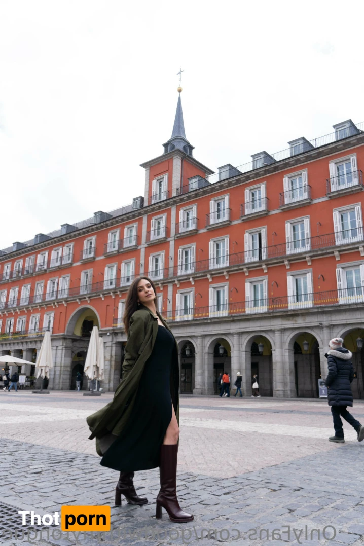 Elena Language 14838420