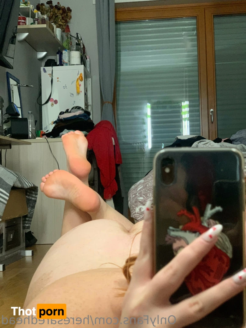 Here’s a redhead for you! 14809097