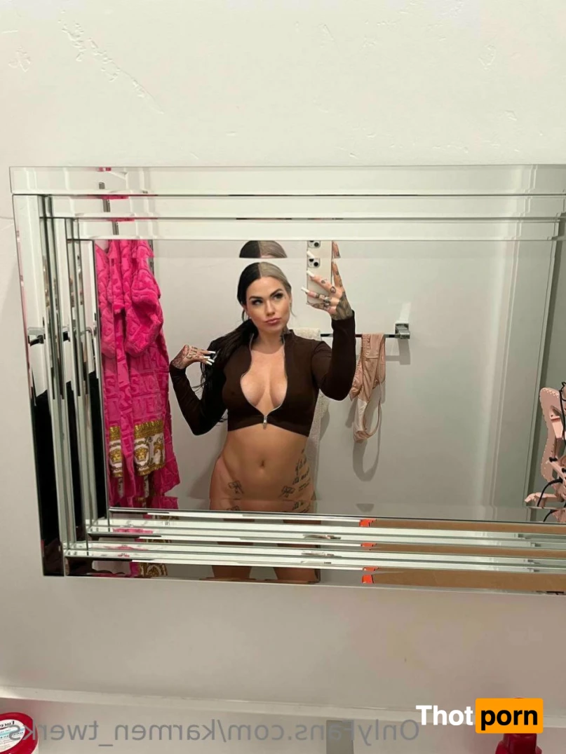 KARMEN’S LIBRARY 📚💦 15336628