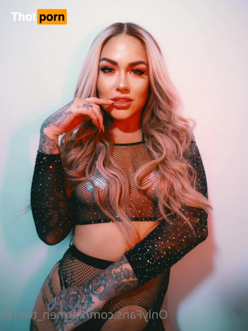 KARMEN’S LIBRARY 📚💦 15549470