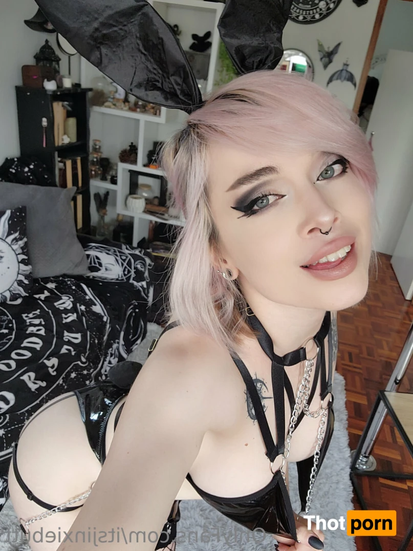 Jinxie 🖤 14712020