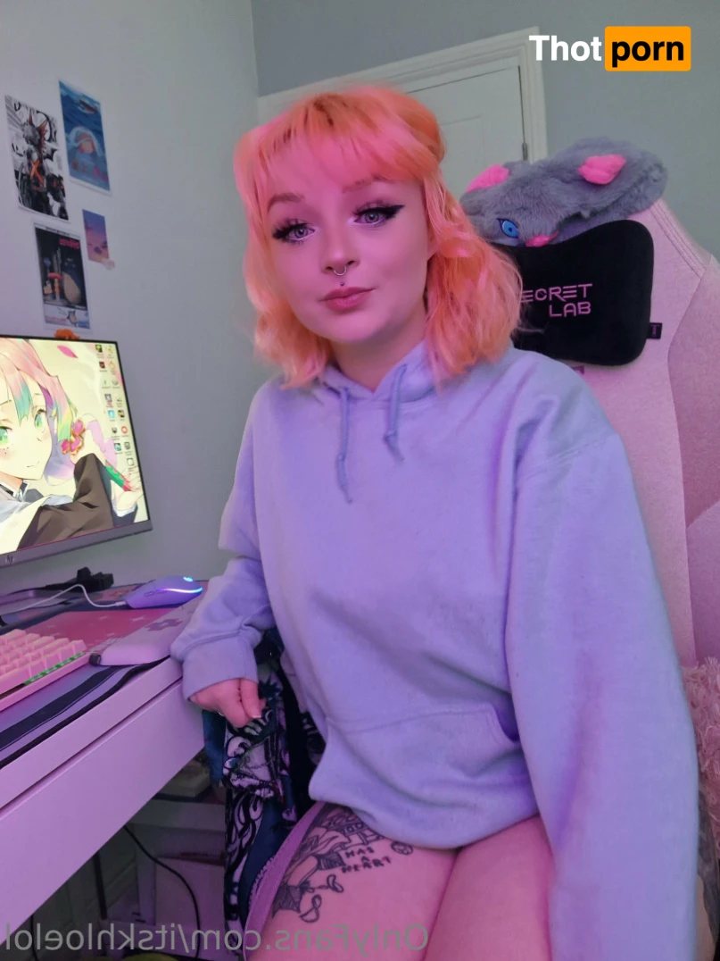 khloe ♡☁️ 14231291