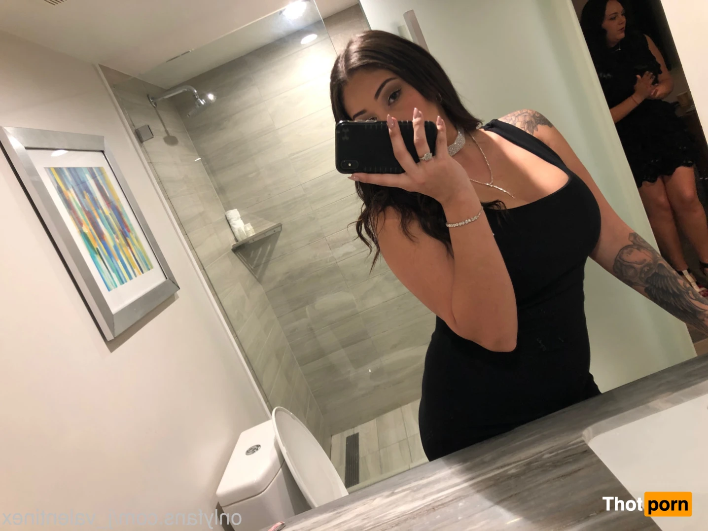 Jamie Valentine 15241601