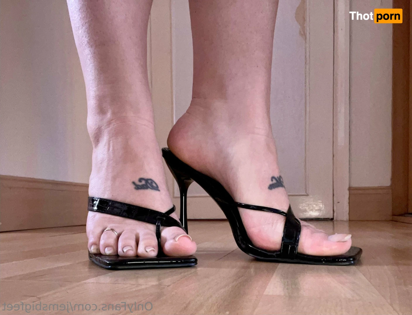 Jem’s feet 14635261