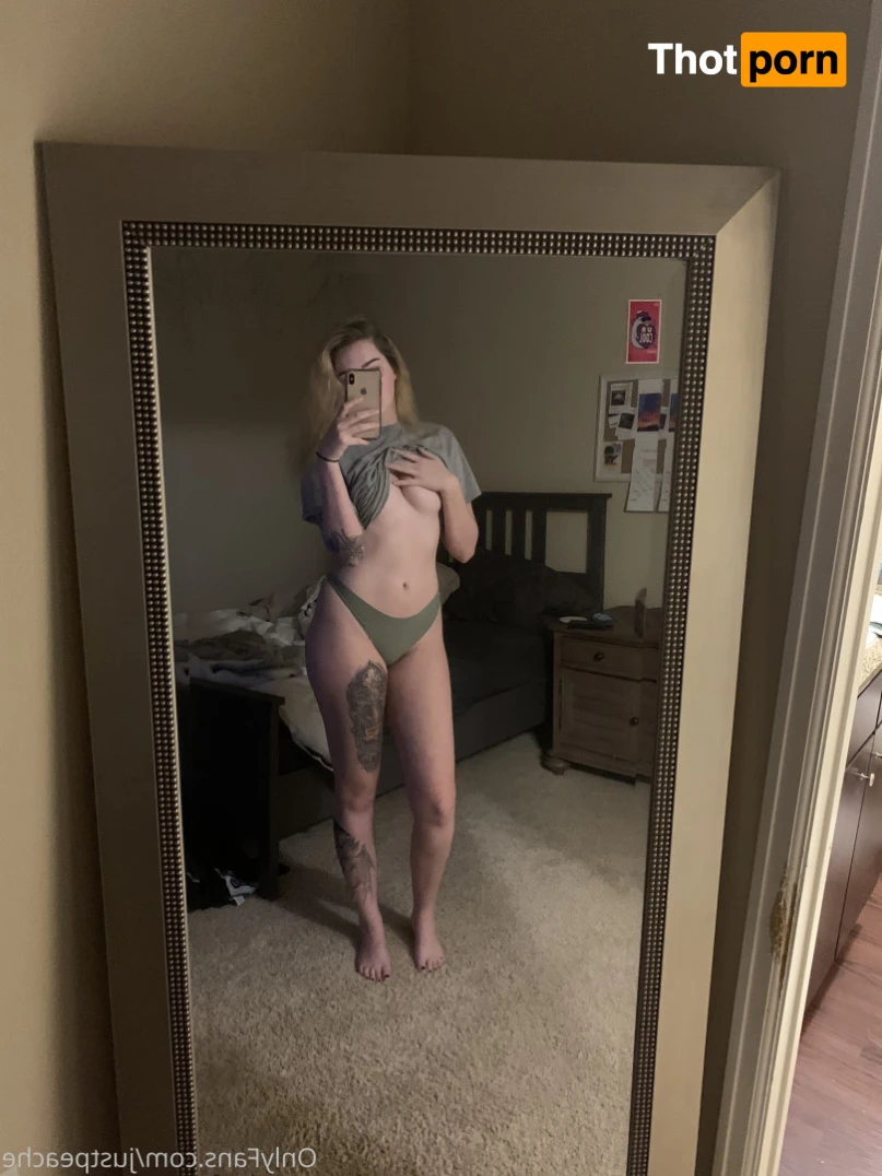 ALEXIS 🍑 14081687