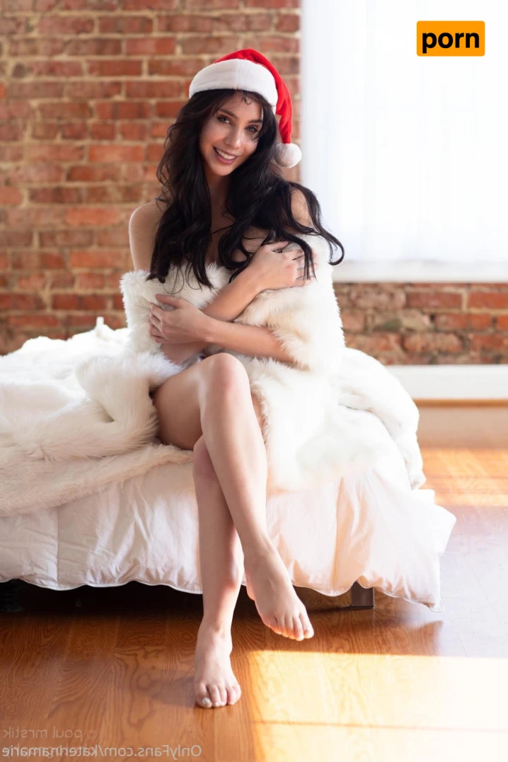 Katerina ✧ Marie 16036322