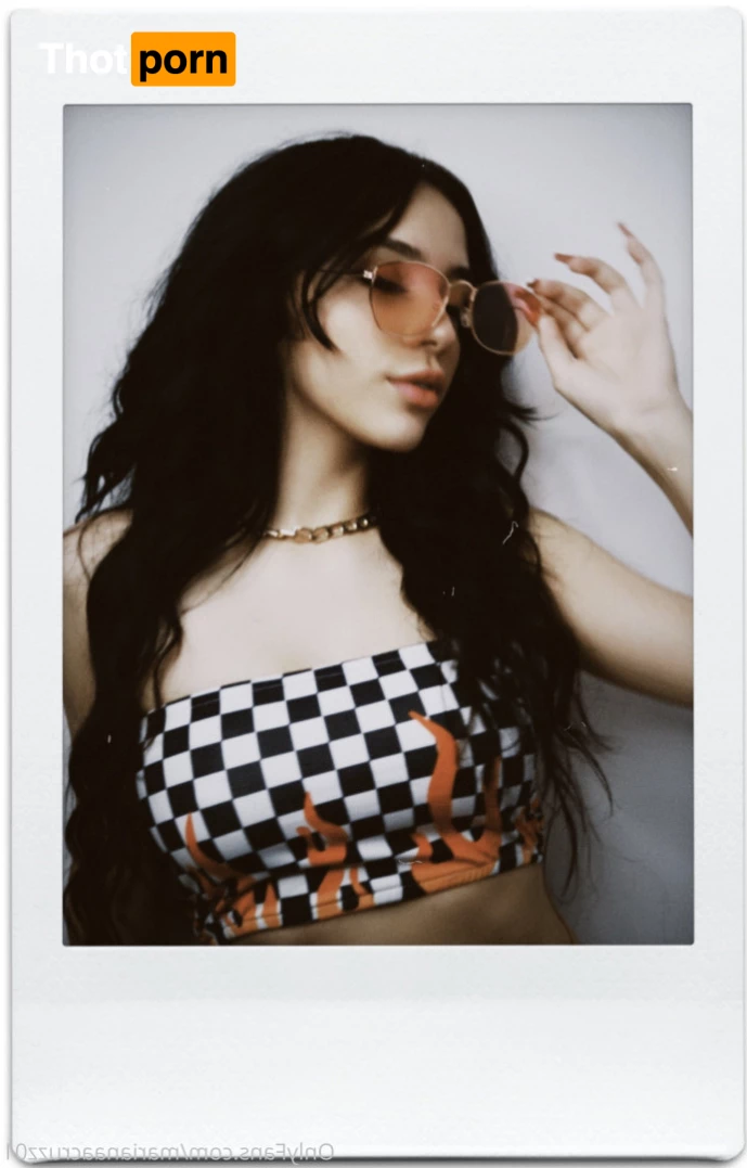 Mariana cruz 9905118