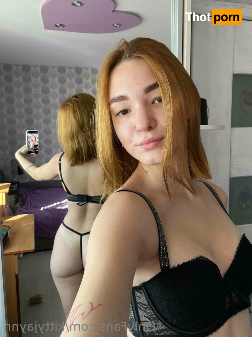Kitty Jayn 😻 14491505