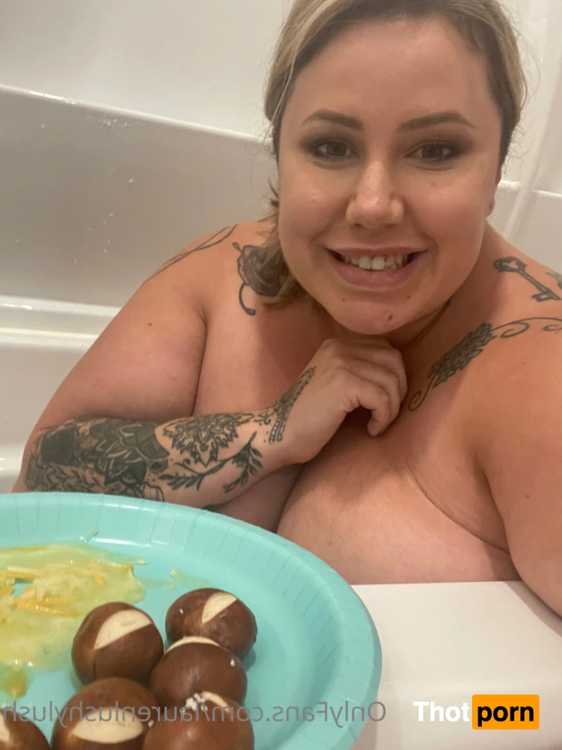 Lauren Lush 14437769