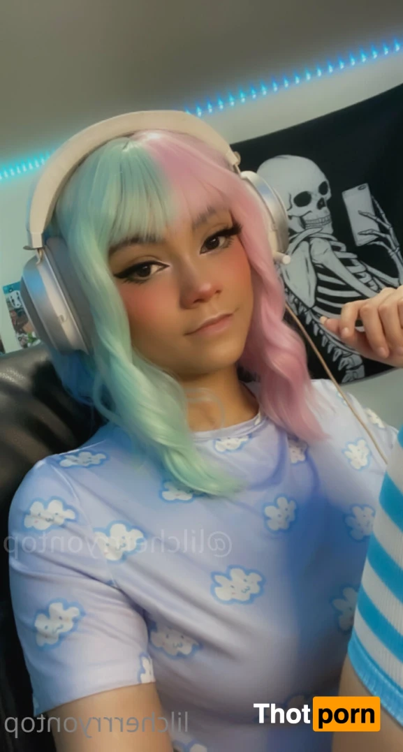 🌸 Lil Cher 15993767