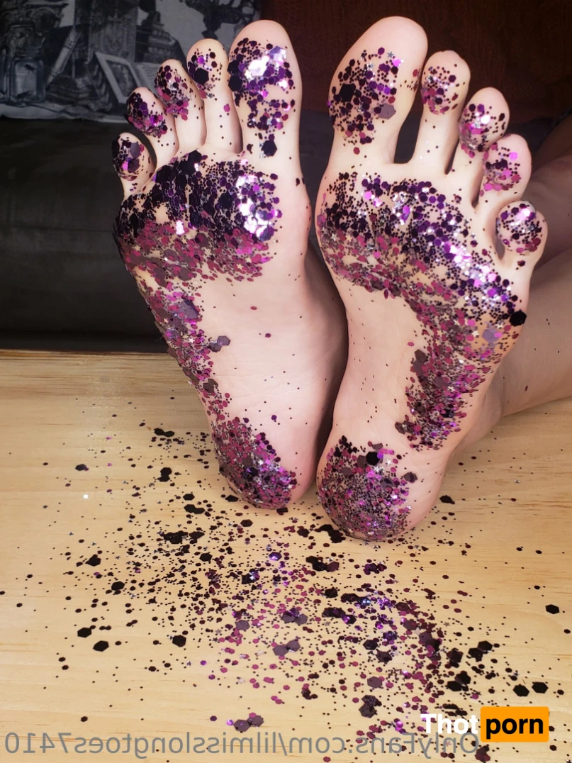 lilmisslongtoes7410 14002585