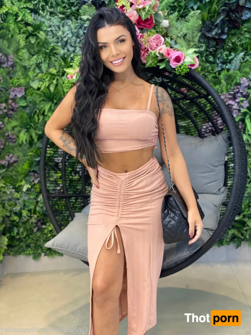 Livia xavier 16344057