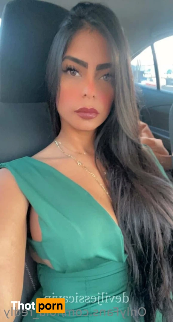 Lola Redly🔥 14265813