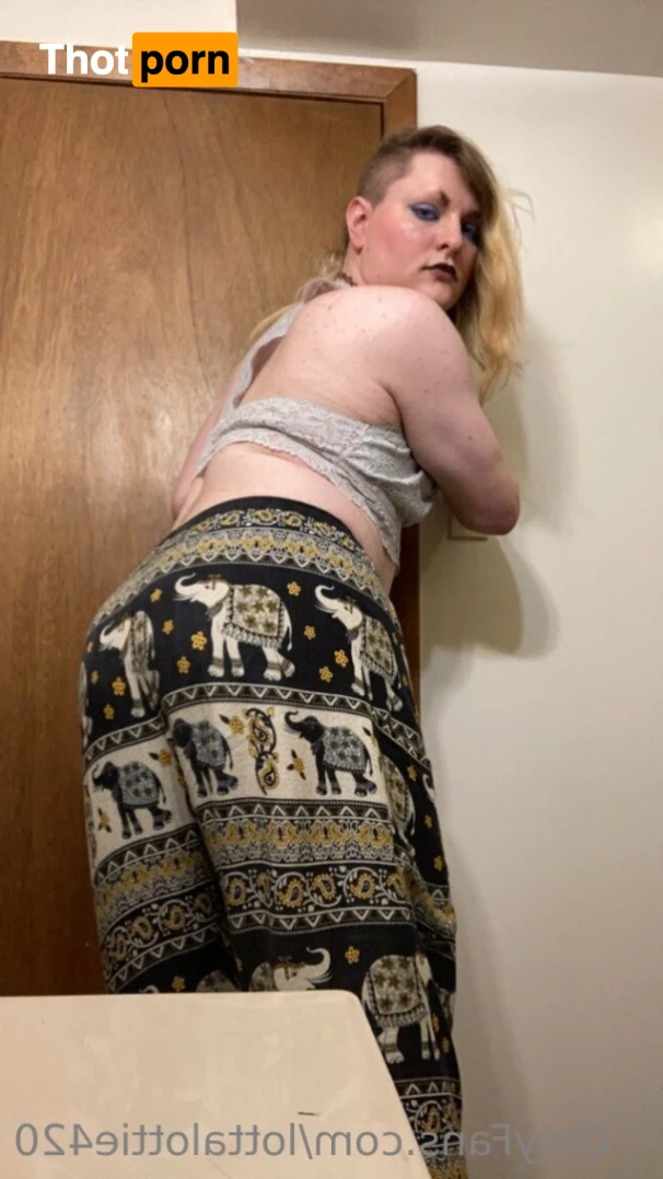 Lottie Person 14737512