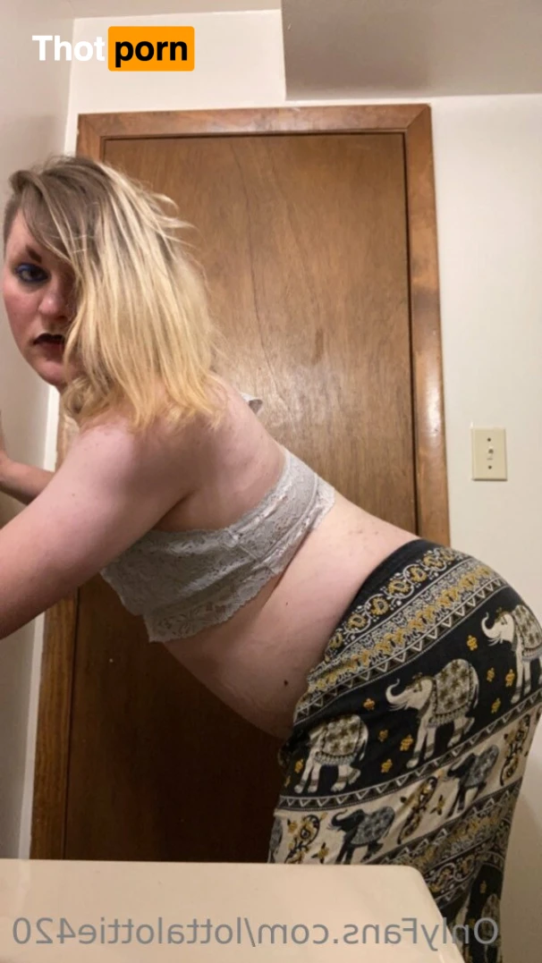 Lottie Person 14795746