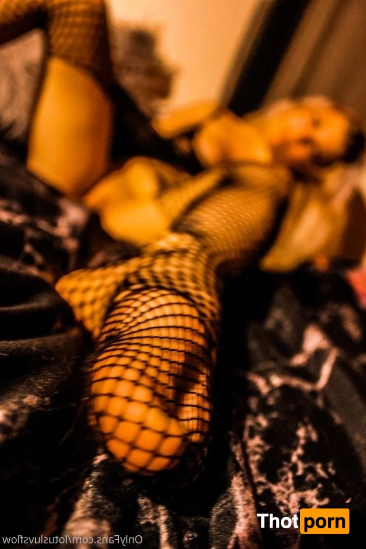 lotusluvsflow 15170234