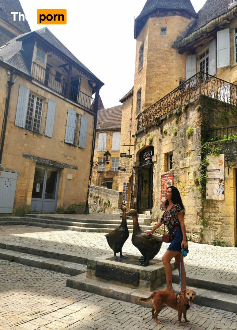 Lou Charmelle FREE 14264573