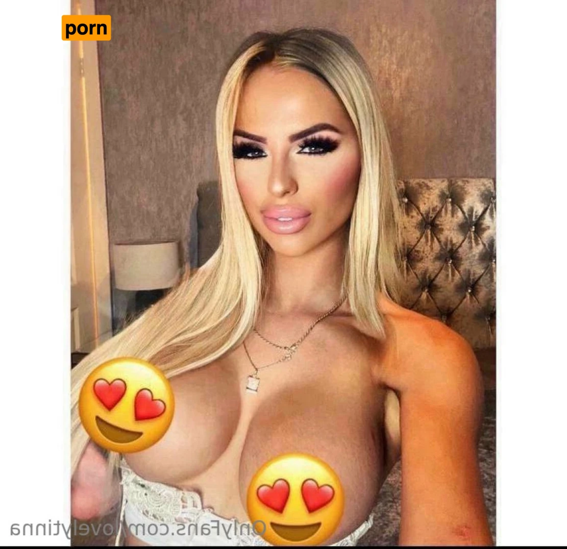 CollegeGirl Tinna 💗 14912043