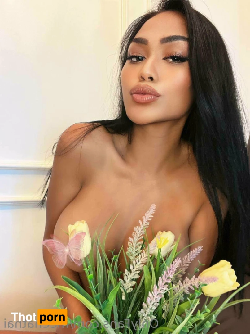 🍑Meena-Thai🍑💋 13466749