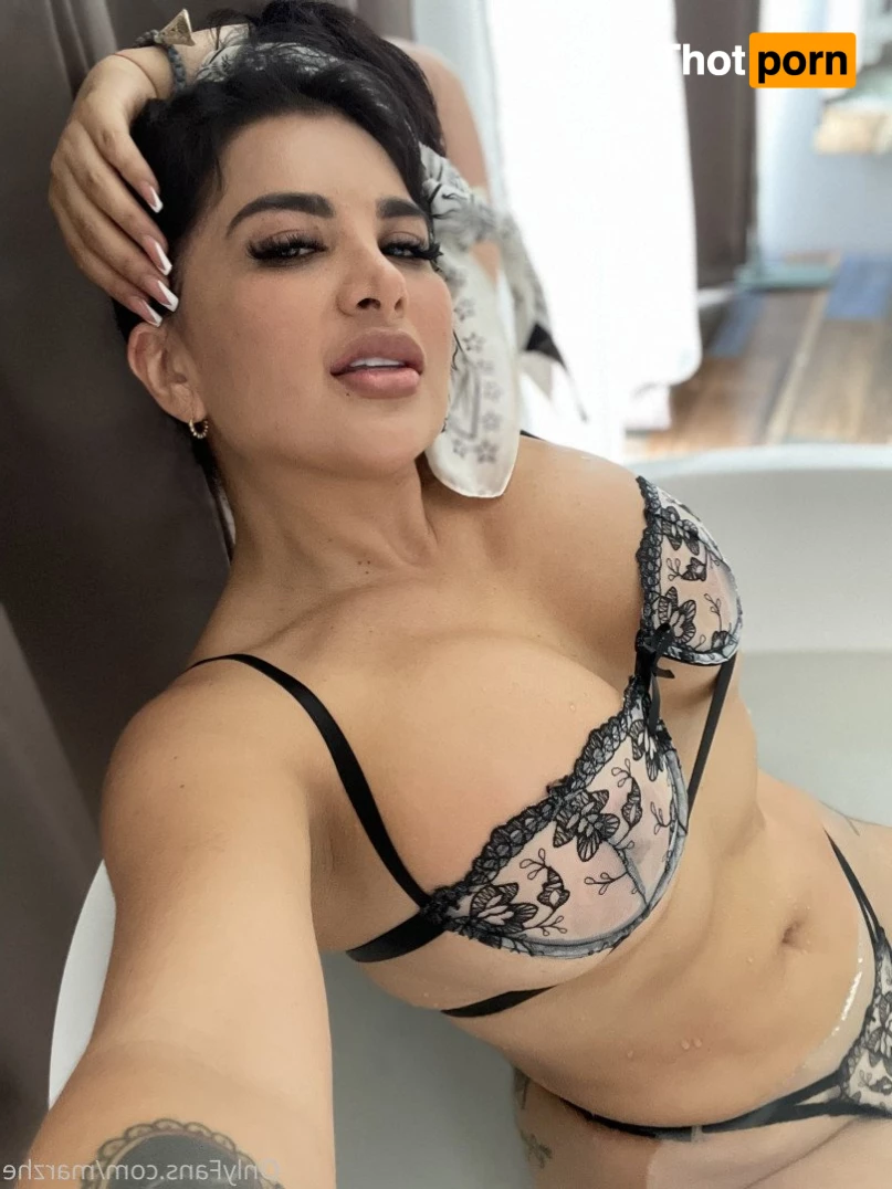 Marzhe Ponce de Leon 772502