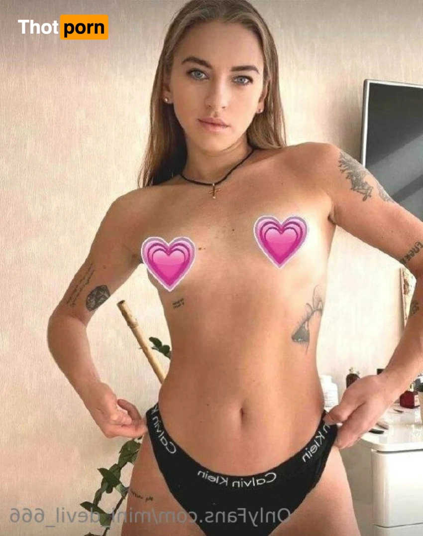 Mini_devil_666 15396693