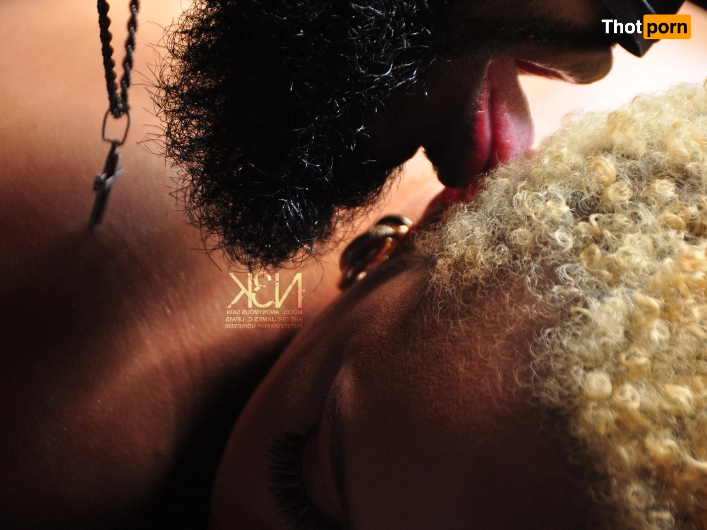 Erotic Massage by Black 772538