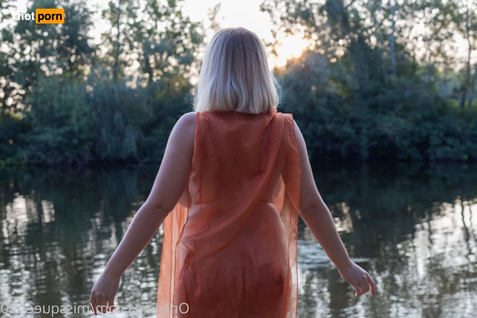 missqueen20 16465813