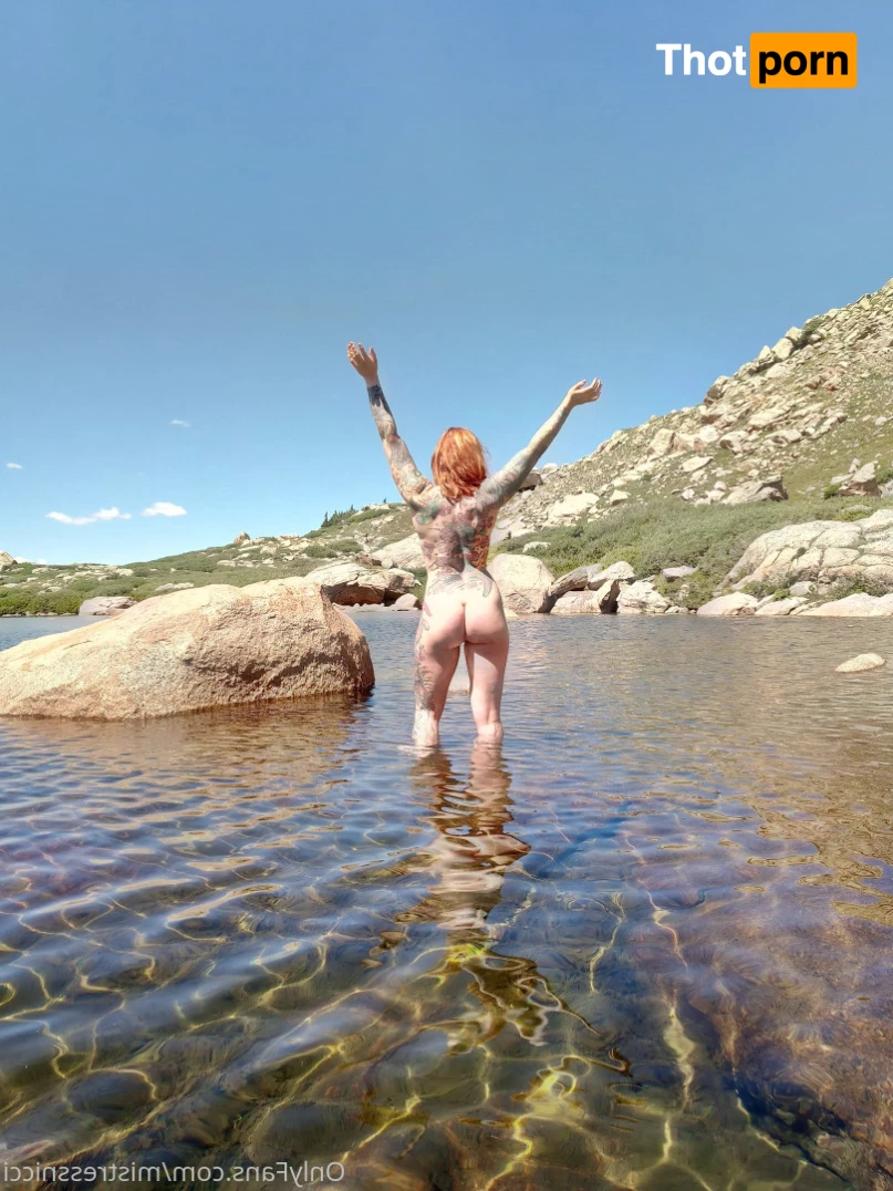 mistressnicci 16539154